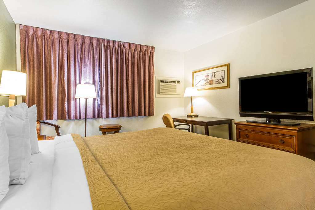 Rodeway Inn Auburn – Foresthill Zimmer foto